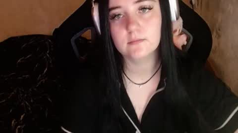 your_8a8y online show from 13, 1, 2026