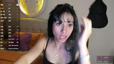 mia3 online show from 18, 5, 2026