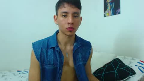 Snapshot of your_boy_hot chatting on 3, 7, 2026 your boy online show from 3, 7, 2026