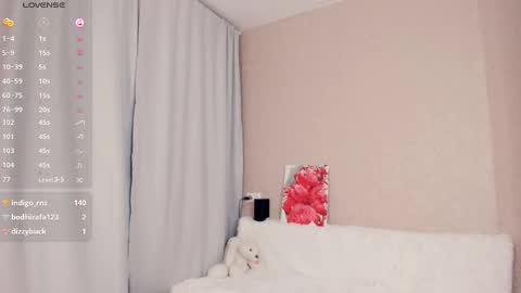 Snapshot of your_cute_doll chatting on 31, 1, 2025 Hey guys Im Alice Lets be friends online show from 31, 1, 2025