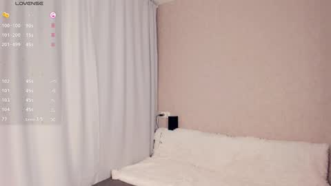 Snapshot of your_cute_doll chatting on 10, 2, 2025 Hey guys Im Alice Lets be friends online show from 10, 2, 2025