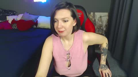 Snapshot of your_little_mom chatting on 18, 1, 2025 Viky online show from 18, 1, 2025