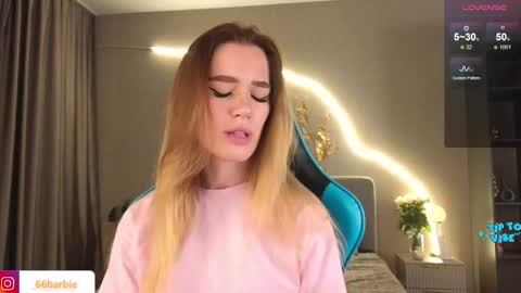 Jessica Loyd online show from 3, 3, 2025