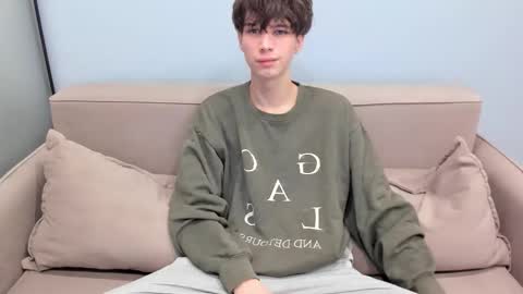 Snapshot of your_shy_guy chatting on 9, 2, 2026 your_shy_guy online show from 9, 2, 2026