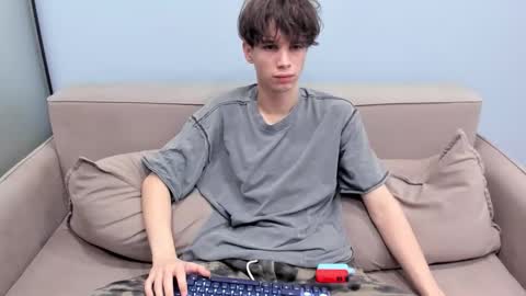 Snapshot of your_shy_guy chatting on 9, 2, 2026 your_shy_guy online show from 9, 2, 2026