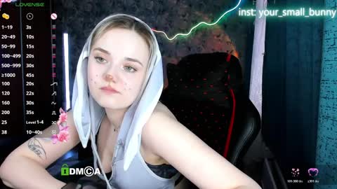 Molly online show from 6, 4, 2026