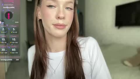 Mia  online show from 19, 5, 2026