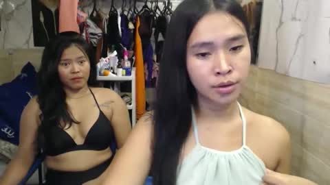 your_twinkletoes18 online show from 18, 4, 2026