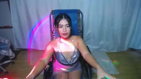 A V A online show from 8, 9, 2025
