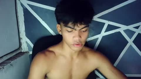 Snapshot of yourboycumrain chatting on 3, 7, 2026 rainy online show from 3, 7, 2026