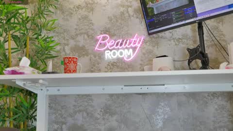 Anna online show from 5, 4, 2026