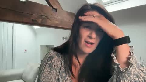 Cassie online show from 3, 6, 2026