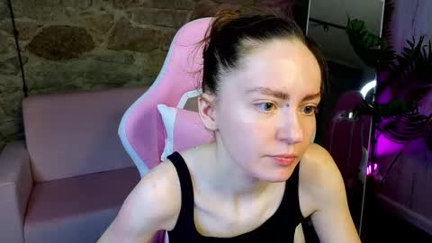 yourcutefoxy online show from 14, 2, 2026