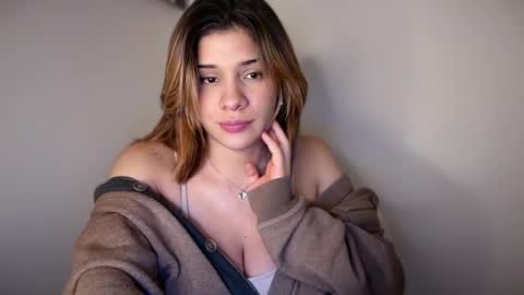 yourcutemolly__ online show from 5, 6, 2026