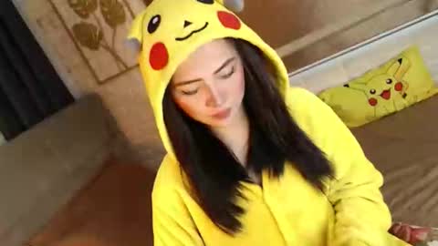 JEN  online show from 18, 9, 2025