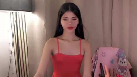Vivian online show from 12, 6, 2026