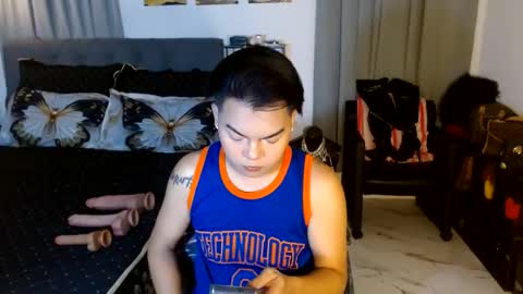 Fem boi Nards online show from 3, 6, 2026