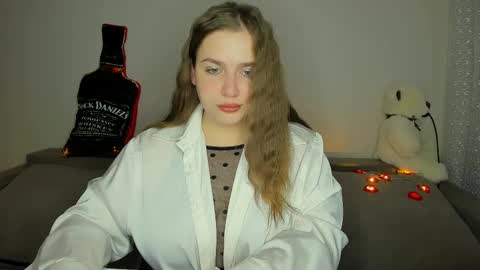 Snapshot of yourgem__ chatting on 18, 2, 2025 yourgem__ online show from 18, 2, 2025