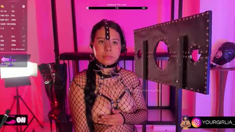 Snapshot of yourgirlia_ chatting on 23, 11, 2025 Call me Lia online show from 23, 11, 2025