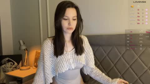 Snapshot of yourher0in chatting on 29, 12, 2024 Aida online show from 29, 12, 2024