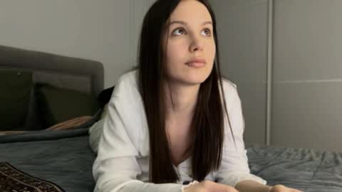 Snapshot of yourher0in chatting on 24, 2, 2025 Aida online show from 24, 2, 2025