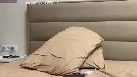 Chris online show from 22, 9, 2025