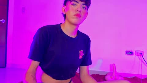 yournaughtyfemboy online show from 28, 5, 2026