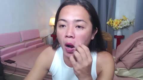 Snapshot of yournewgirldiane chatting on 29, 12, 2024 BigCockTsMistress online show from 29, 12, 2024