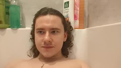 Snapshot of yourpantyhosesla_ve chatting on 8, 11, 2025 Nylon slave online show from 8, 11, 2025