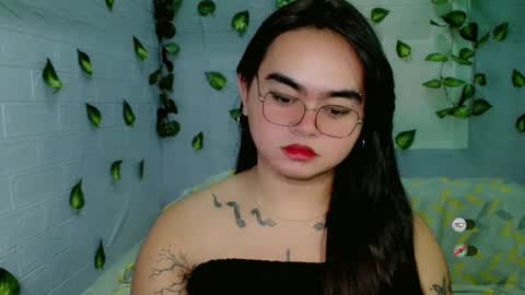 Snapshot of yourprincessthea chatting on 25, 2, 2025 yourprincessthea online show from 25, 2, 2025