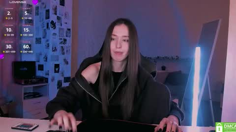 Snapshot of yourrdanceteacher chatting on 8, 9, 2025 Eva online show from 8, 9, 2025