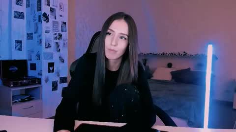 Snapshot of yourrdanceteacher chatting on 26, 9, 2025 Eva online show from 26, 9, 2025