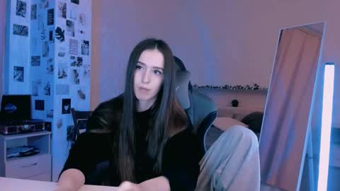 Snapshot of yourrdanceteacher chatting on 5, 10, 2025 Eva online show from 5, 10, 2025