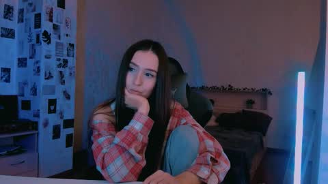 Snapshot of yourrdanceteacher chatting on 12, 10, 2025 Eva online show from 12, 10, 2025