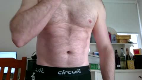 yourretroguy online show from 2, 11, 2025