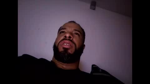 Snapshot of yoursexydaddy79 chatting on 16, 9, 2025 mother fucker online show from 16, 9, 2025