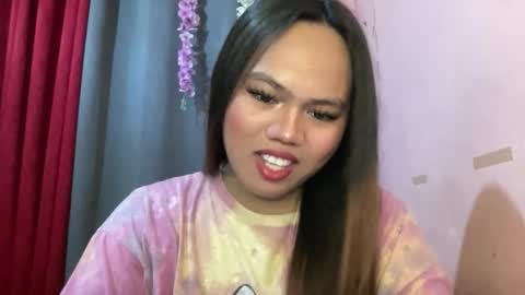 yourspecialgirl_rhea online show from 14, 4, 2026