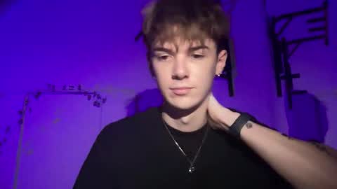 yoursweetyguy online show from 26, 11, 2025