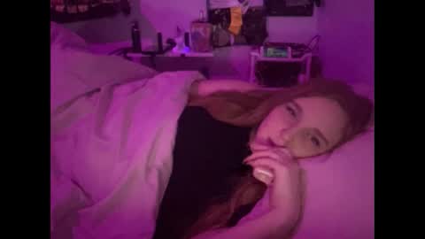 Snapshot of yourthickgingergoddess chatting on 19, 12, 2024 yourthickgingergoddess online show from 19, 12, 2024