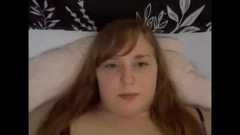 Snapshot of yourthickgingergoddess chatting on 2, 3, 2025 yourthickgingergoddess online show from 2, 3, 2025