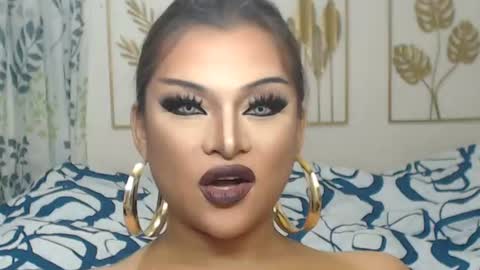 Snapshot of yourtrannyqueenxxx chatting on 26, 6, 2026 Anastacia Grey online show from 26, 6, 2026