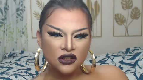 Snapshot of yourtrannyqueenxxx chatting on 15, 7, 2026 Anastacia Grey online show from 15, 7, 2026