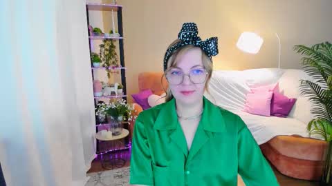 Alice online show from 21, 9, 2025