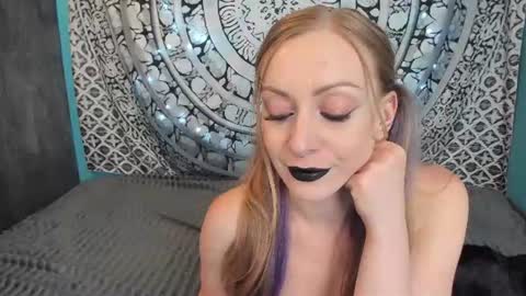 YourVenus00 -Follow my OF online show from 11, 6, 2026