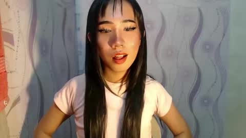 yourwife_material99 online show from 15, 4, 2026