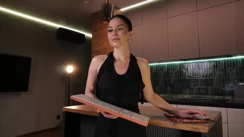 youur_sweetheart online show from 2, 3, 2026