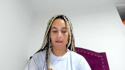 Snapshot of youwishtobeme chatting on 14, 1, 2025 elizabeth ju online show from 14, 1, 2025