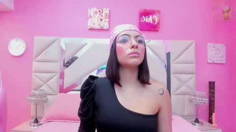 tender girl online show from 28, 3, 2026