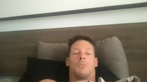 yoyoyo1221 online show from 4, 12, 2025