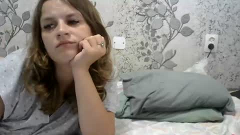 Yoyrgirlxq online show from 8, 7, 2026